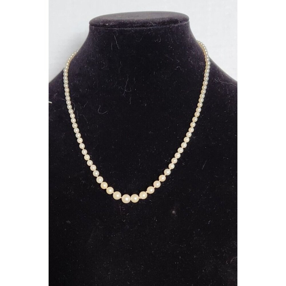 Vintage 14K White Gold Clasp,  Fine Graduated Pearl, Pearls Necklace 20" Newer c